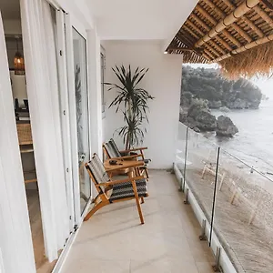 Resort Legends Beachfront, Uluwatu
